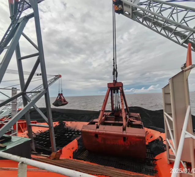 Weite Helps Indonesian APOL to Upgrade the Safety of 80T Dredger